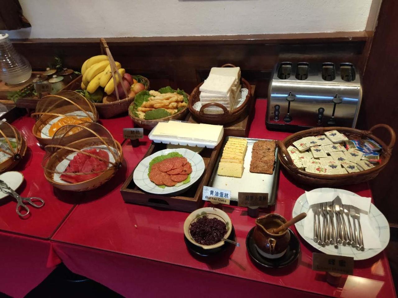Songtsam Meili Lodge Deqen Bagian luar foto